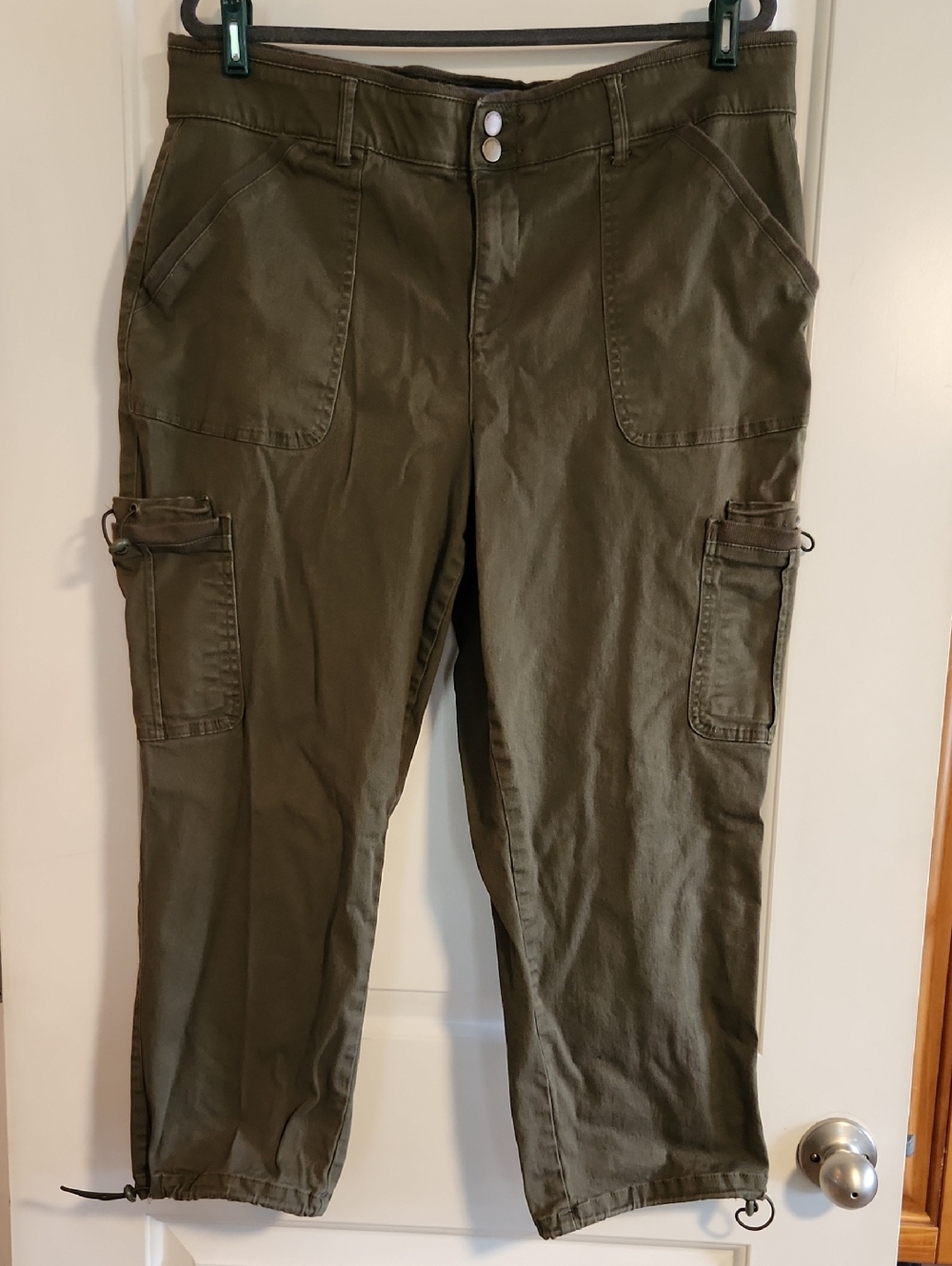 Democracy Olive Green Cropped Utility Cargo Pants